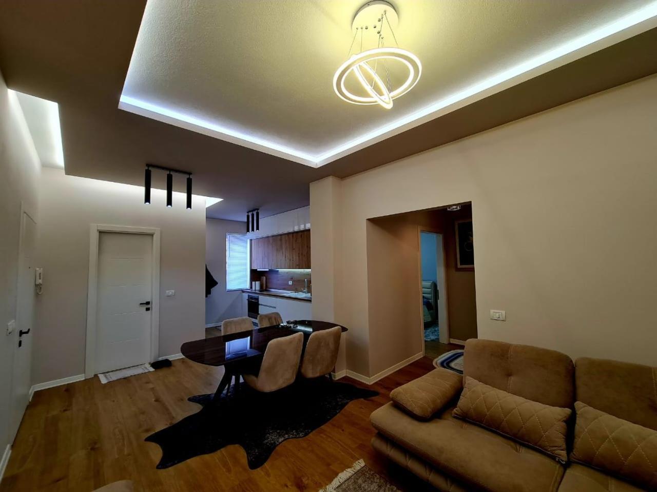 Dion Appartement Elbasan